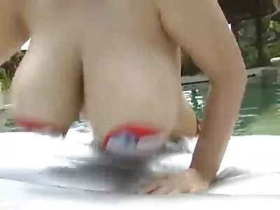Absurdne zona sex video seks transseksuaaliga pingil.