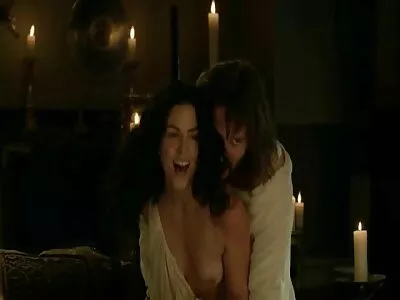 Raevukalt peenisel ratsutamine. seks porno jivotni