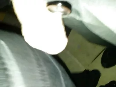 Kõhn mees praeb tohutute tube sex porno rindadega tibu.
